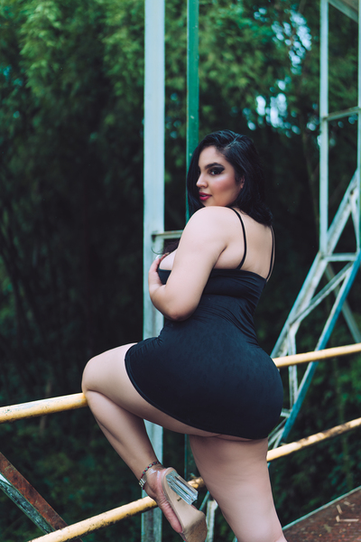 Performer AbigailRogerss Photo 3