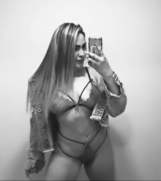 Performer AbigailRogerss Photo 10