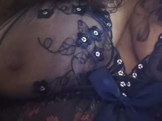 Image de profil du modèle de webcam Sheilamishella