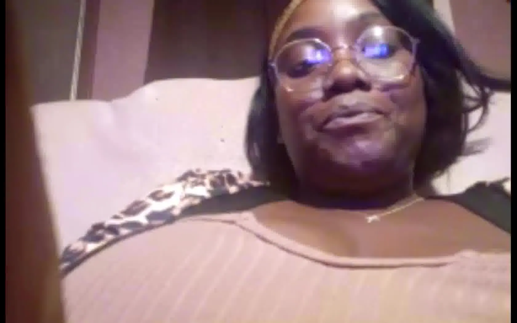 Darsteller AjaeiLovely Video 1