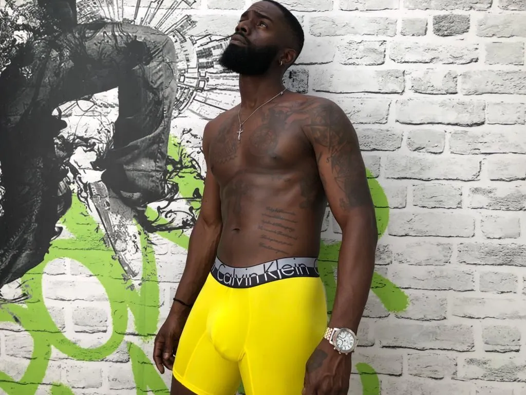 YonyMVP profielfoto van cam model