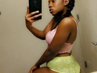 Imagen de perfil de modelo de cámara web de WildGemini