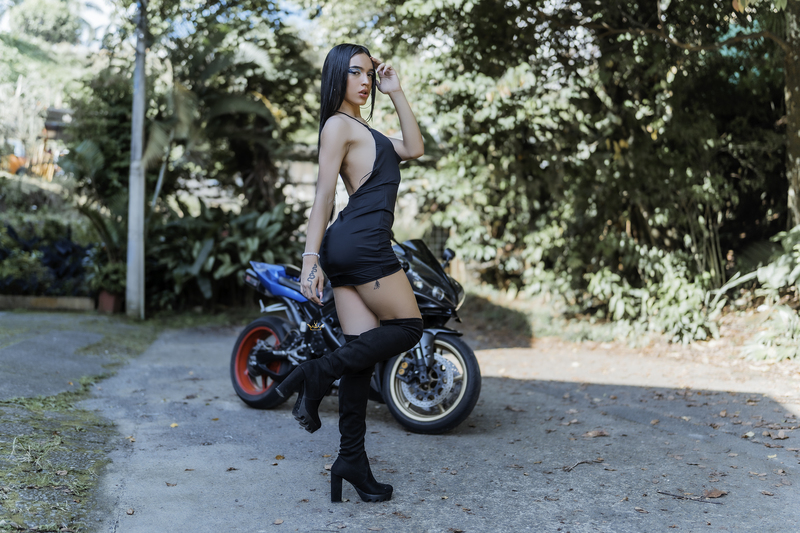 Interprete AdharaCooper Foto 4