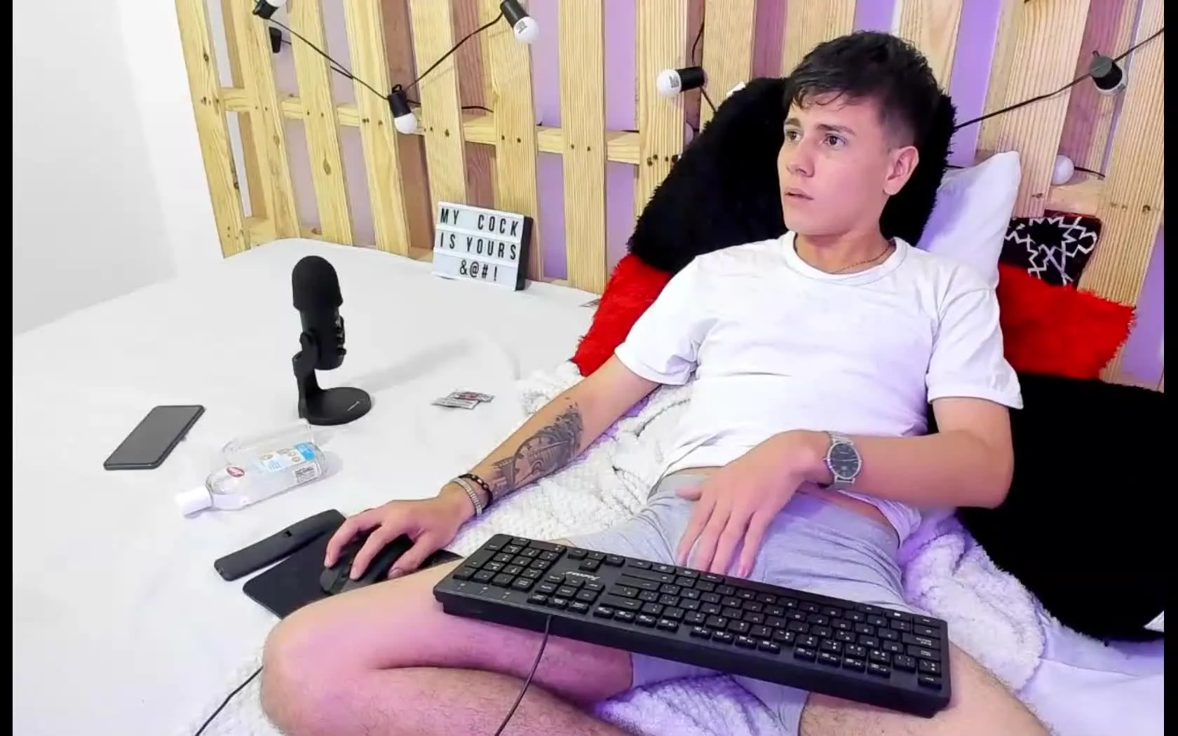 Artist Lifeboy22 Video 1