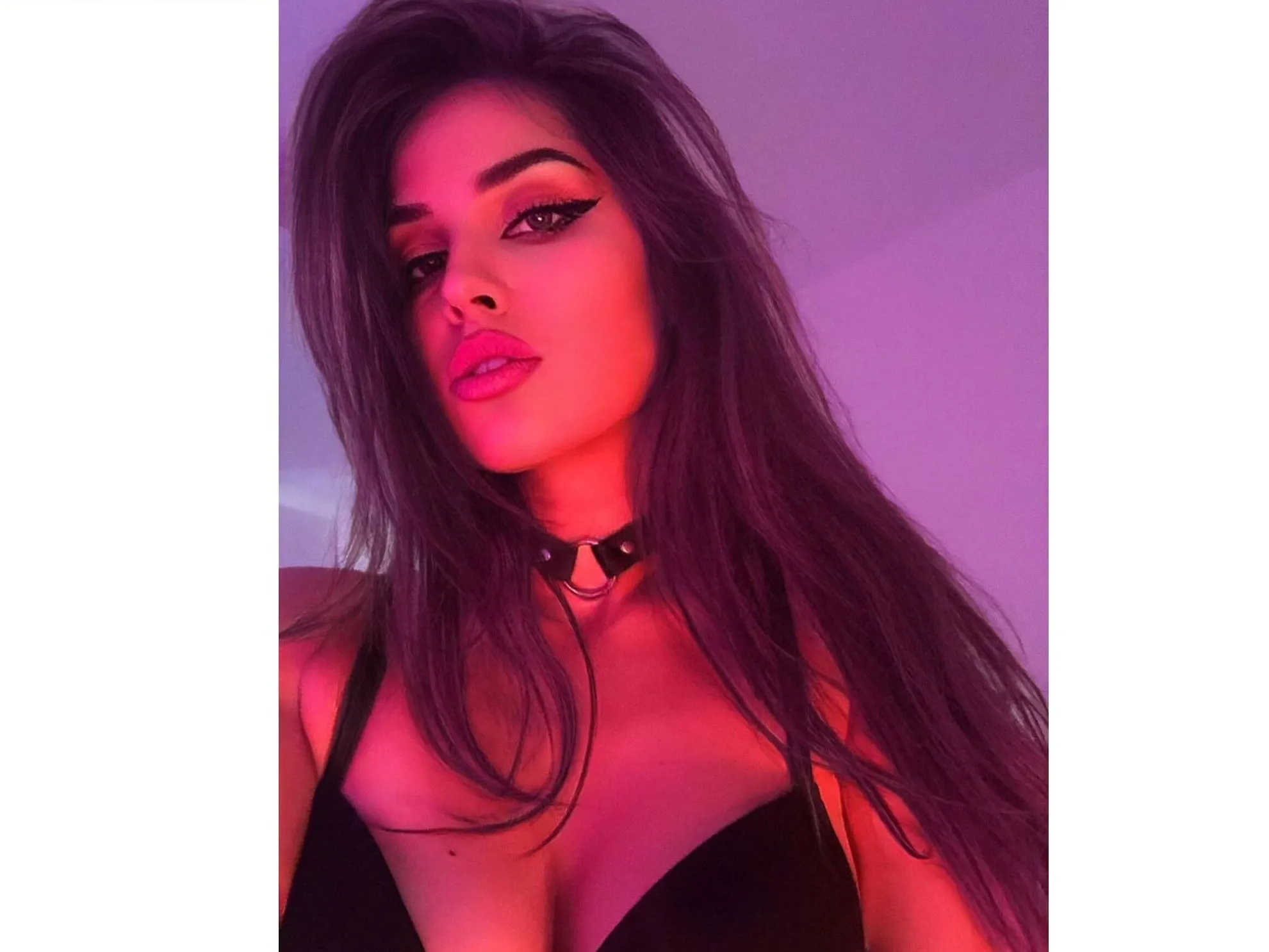 RACHEELx profielfoto van cam model