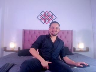 MikeDong cam model profile picture