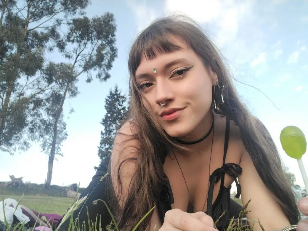 BonnieeUwU profielfoto van cam model