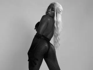 Imagen de perfil de modelo de cámara web de MiaKnox