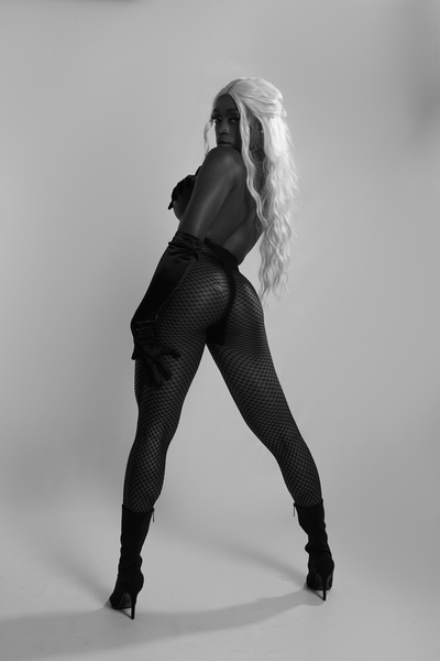 Interprete MiaKnox Foto 5