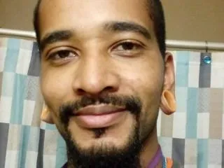 IsaiahMYruegas Profilbild des Cam-Modells