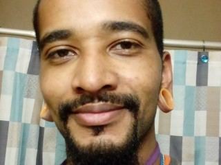 IsaiahMYruegas Profilbild des Cam-Modells