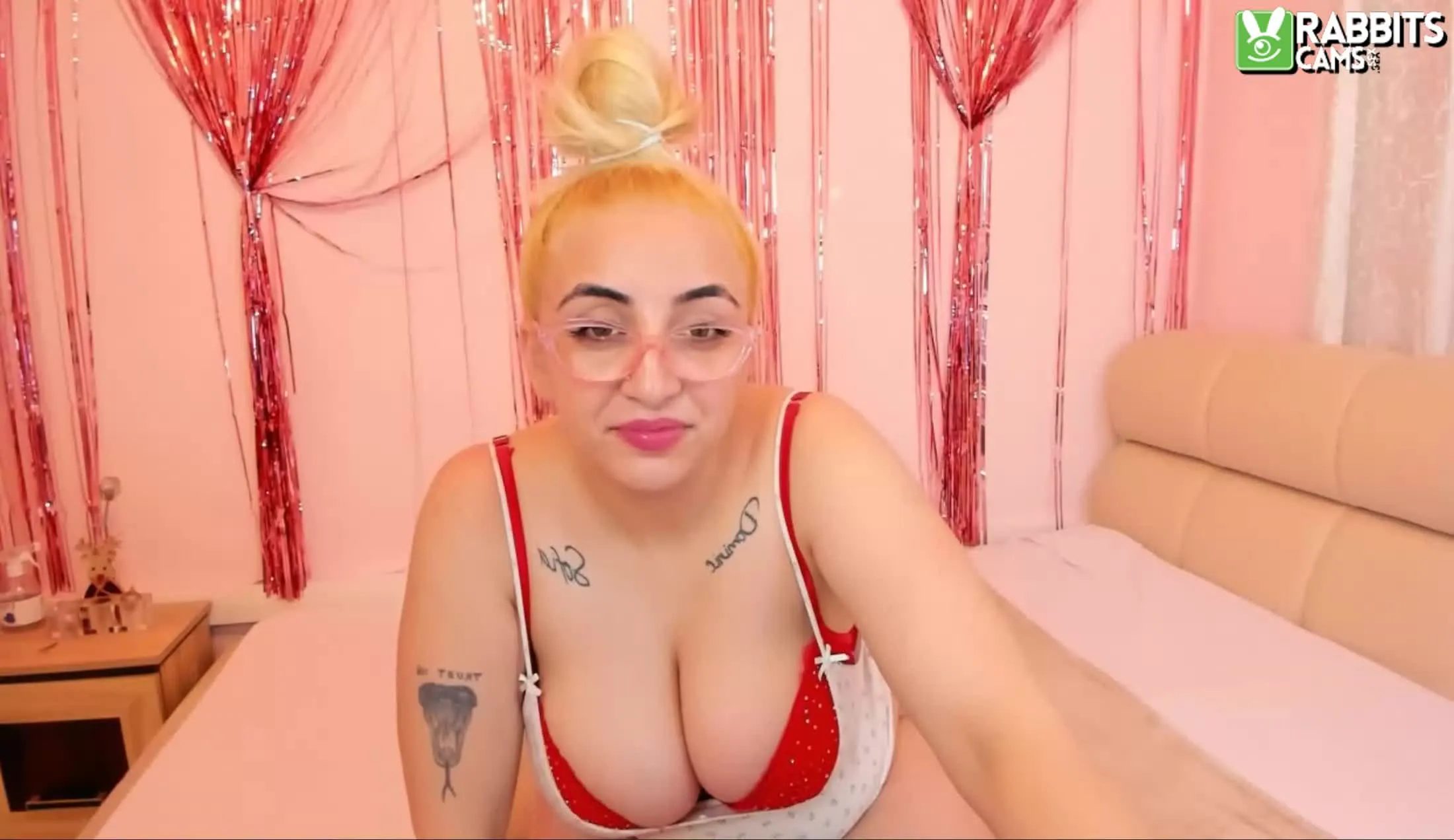 Interprete CATTALEYIA Video 1