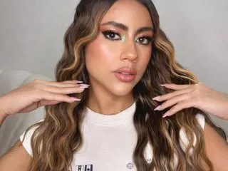 ISABELLE104 live cam