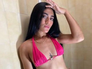 Profilbilde av miamiss19 webkamera modell