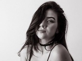 IsaLoover immagine del profilo del modello di cam