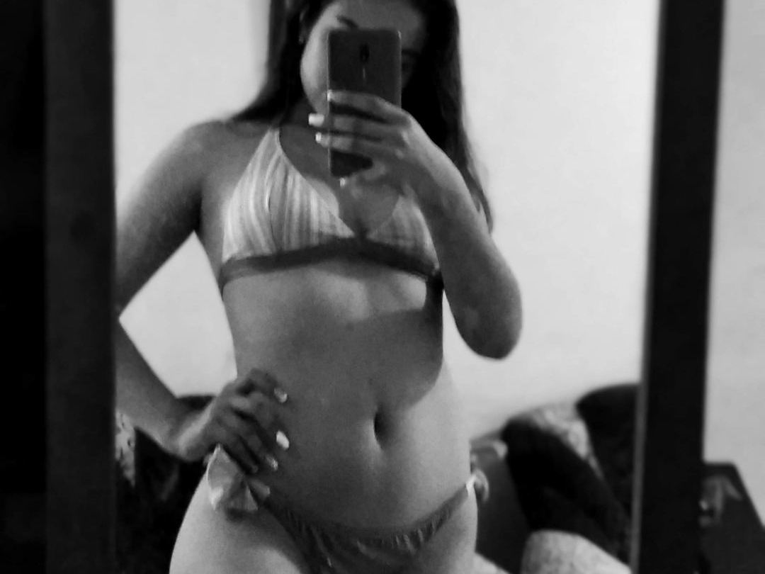 Foto de perfil de modelo de webcam de LaraBurke