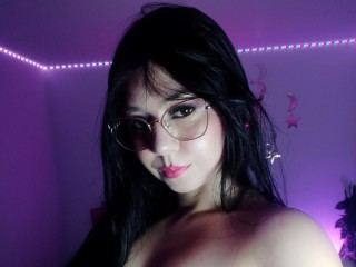 Image de profil du modèle de webcam EmilyySecrett