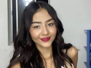 AlinaPrice immagine del profilo del modello di cam
