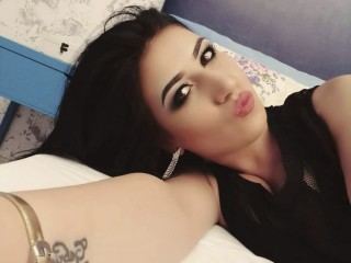 Image de profil du modèle de webcam Arabella91