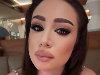 LilacLivxo cam model profile picture 