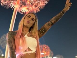 Amberlennox79 profilbild på webbkameramodell