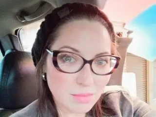 Imagen de perfil de modelo de cámara web de DonnaCherry