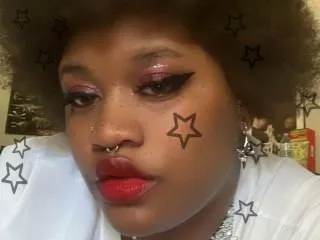 Foto de perfil de modelo de webcam de BigCinnaBunny