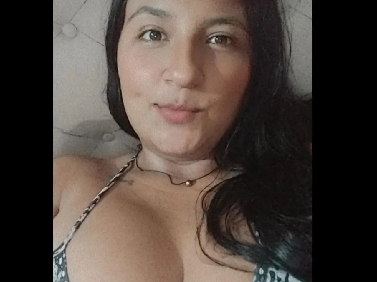 Foto de perfil de modelo de webcam de abrile
