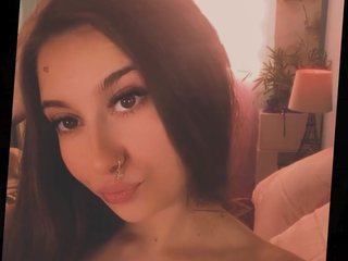 Profilbilde av KaylieMorris webkamera modell