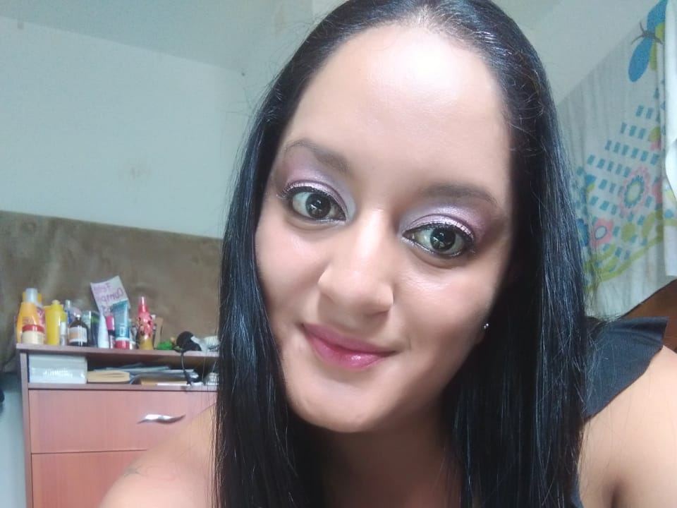 Foto de perfil de modelo de webcam de CrystalHerman
