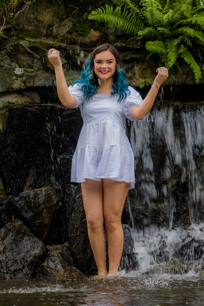 Performer MilleyThompson Photo 5