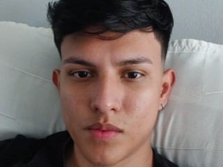 Foto de perfil de modelo de webcam de BrianBiHot 