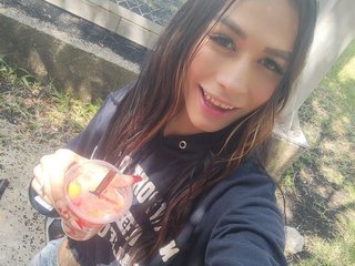 Image de profil du modèle de webcam HarlyQueenn
