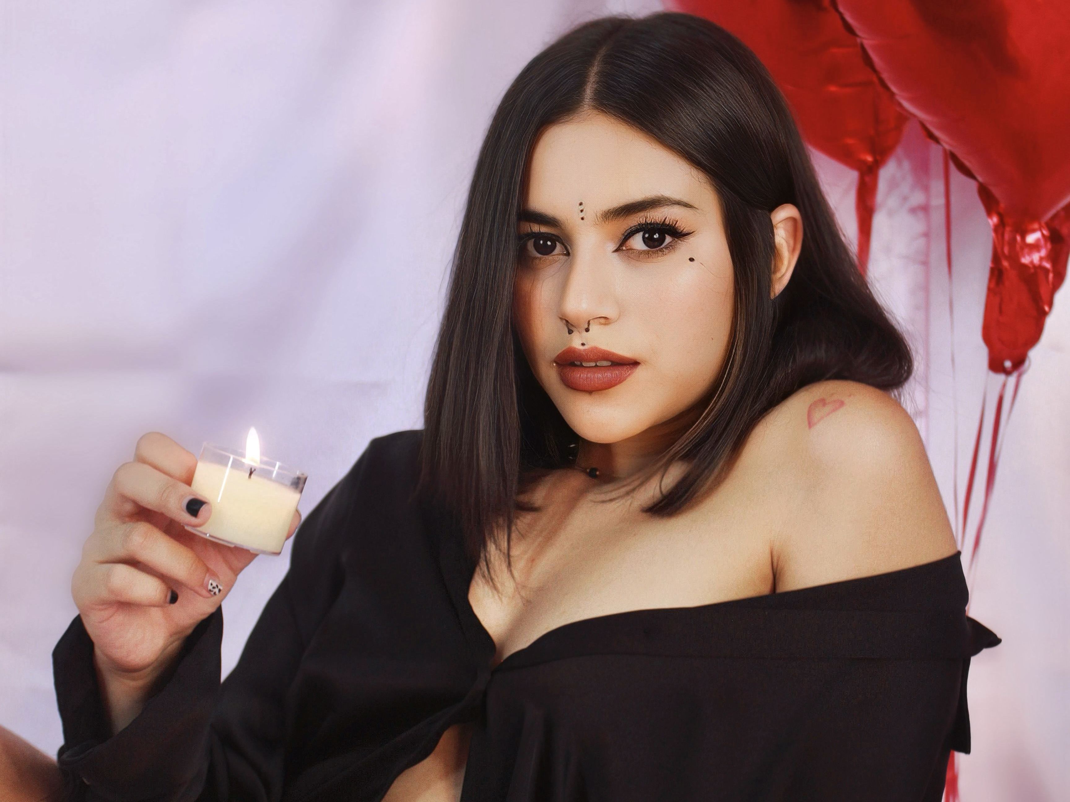 Imagen de perfil de modelo de cámara web de SCARLETSHINNE