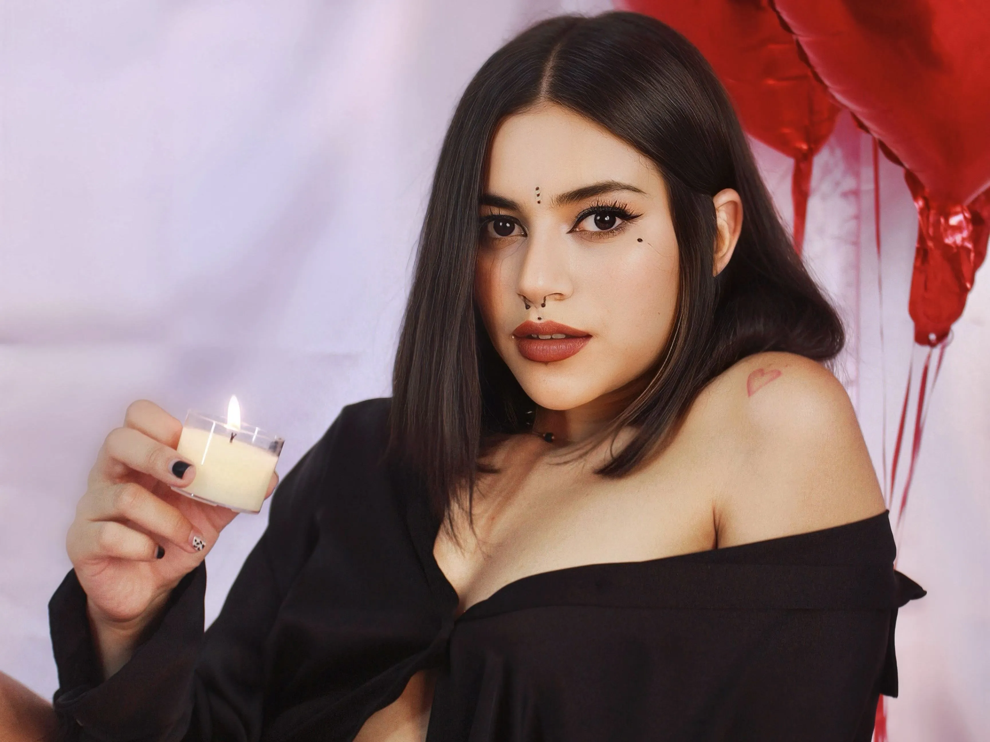 SCARLETSHINNE cam model profile picture