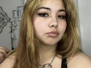 Image de profil du modèle de webcam ToriHernandez