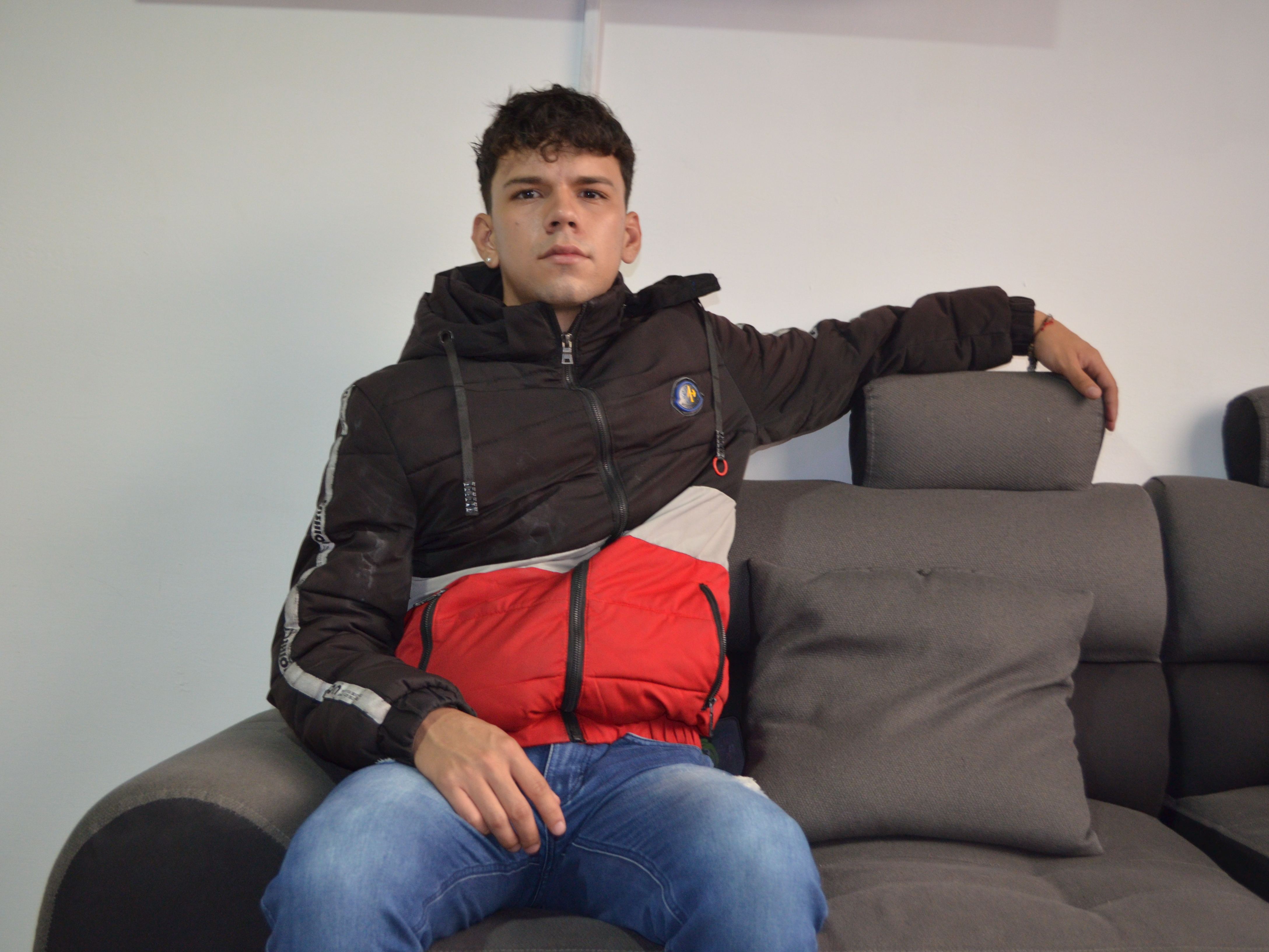 Imagen de perfil de modelo de cámara web de Anthony2519