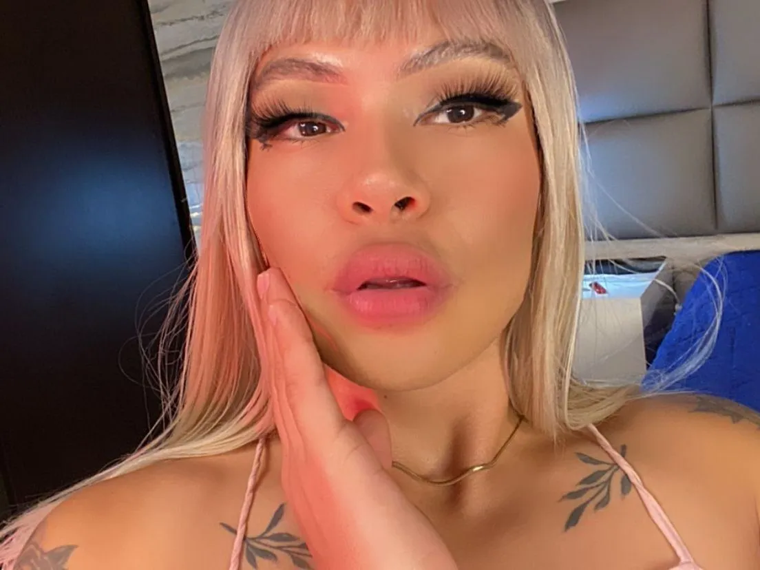 Foto de perfil de modelo de webcam de MissChalottex