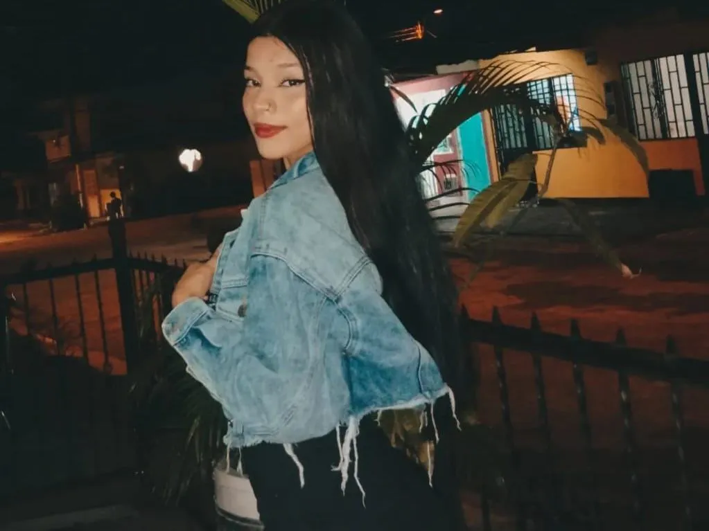 Image de profil du modèle de webcam ZOESWEETo
