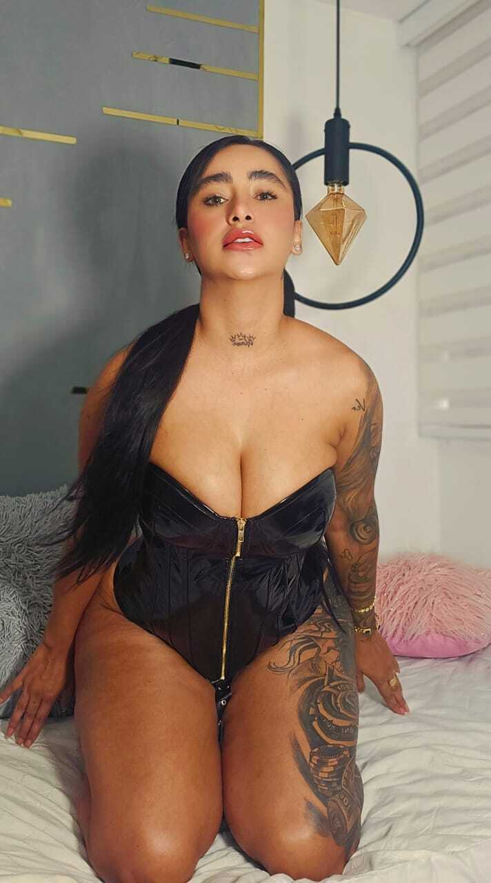 Interprete miaabrunettel Foto 3