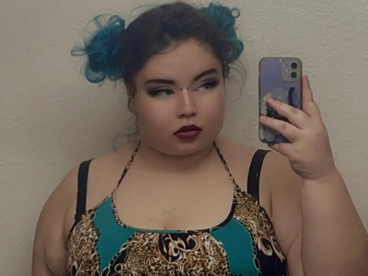 Imagen de perfil de modelo de cámara web de PrincessDianeIan