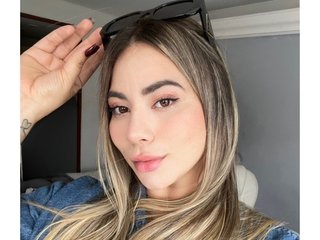 Image de profil du modèle de webcam Marieleclerc