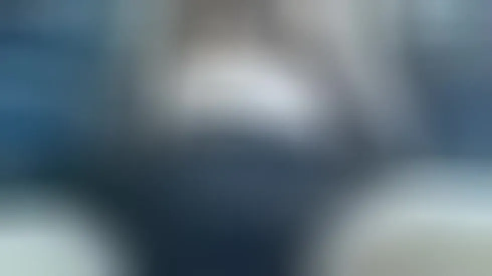 Performer Lucas10inches Video 1