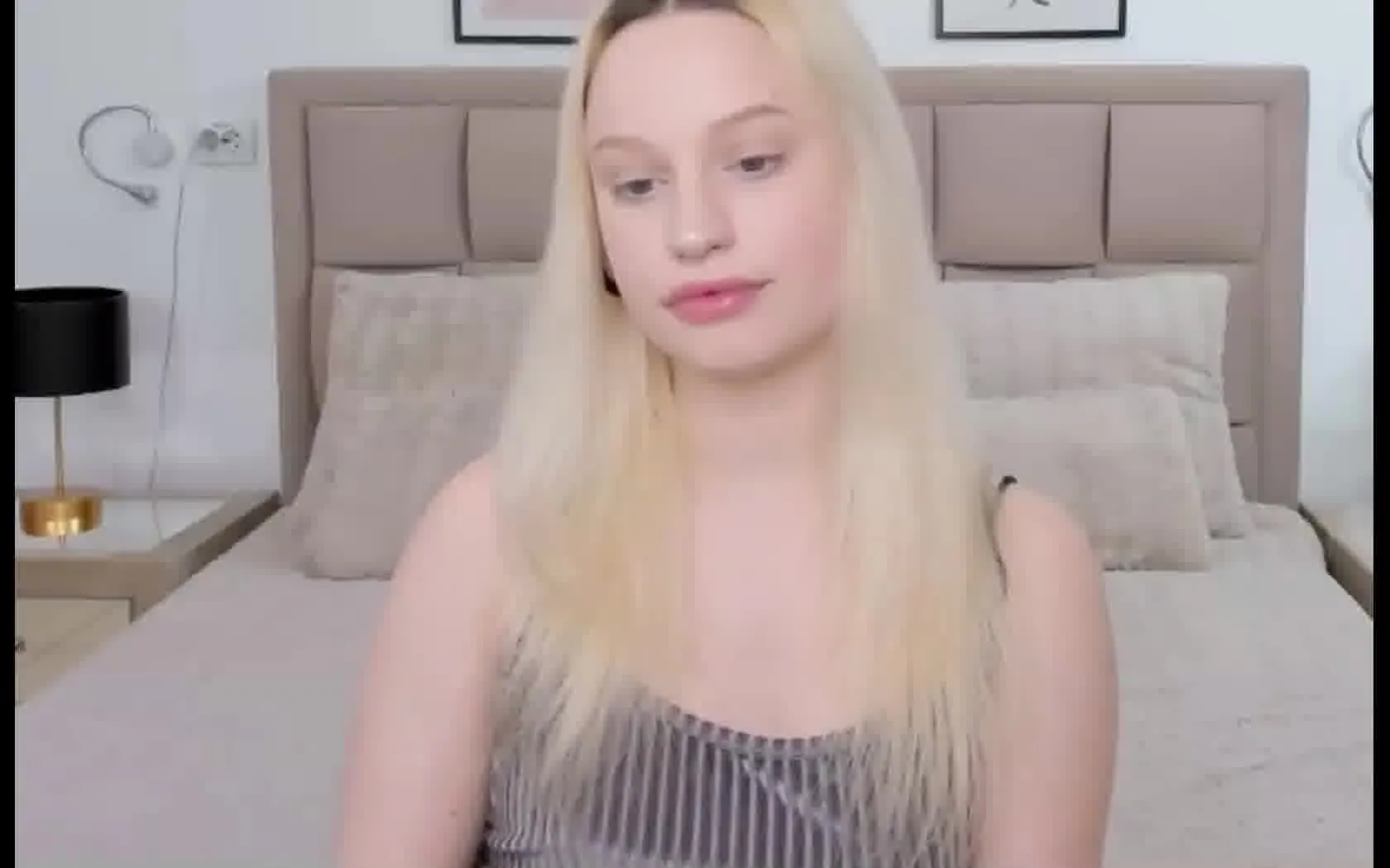 Interprète KellyBlondi Vidéo 1