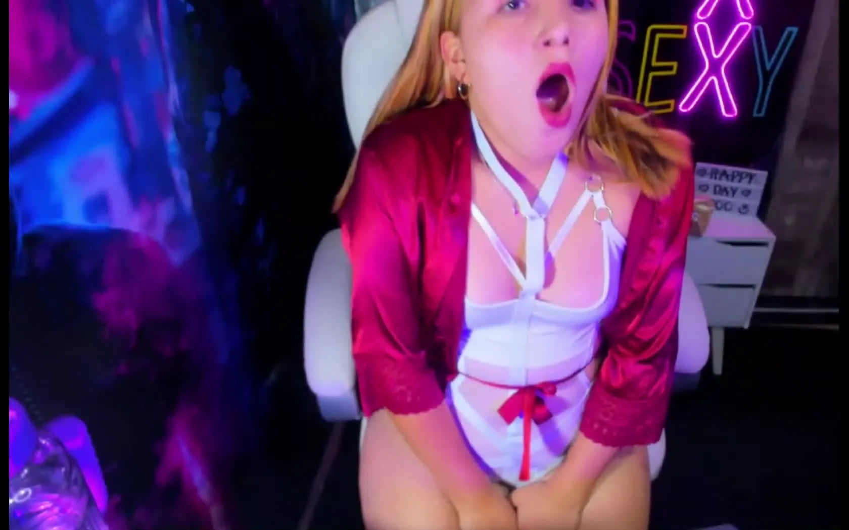 Interprète Marinahot69 Vidéo 1