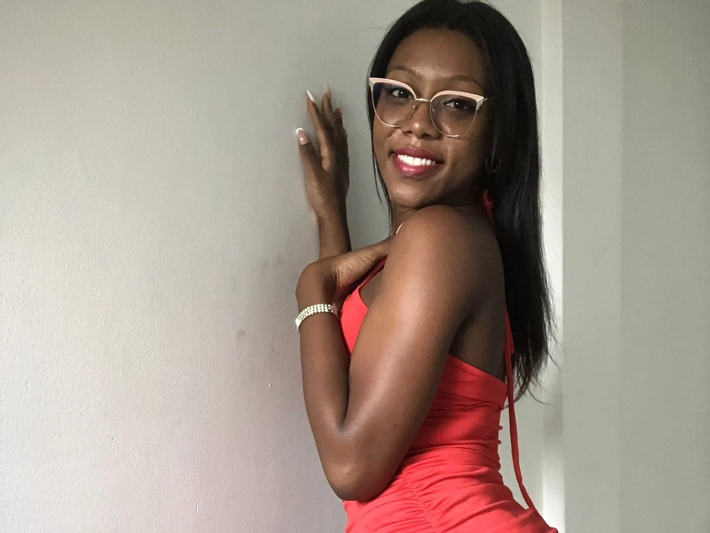 KateMoreno profilbild på webbkameramodell