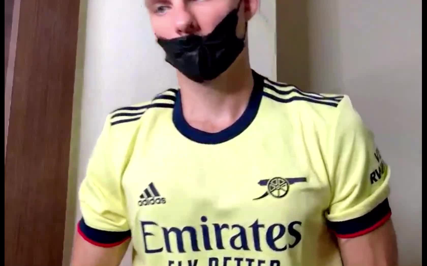 Intérprete Tristancam Video 1