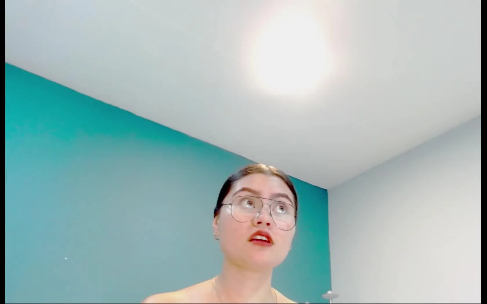 Interprete AbygailColliins Video 1