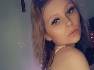 Imagen de perfil de modelo de cámara web de HoneybeeQueenn