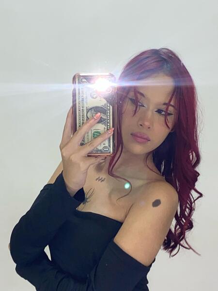 Interprete SkinnyFoxyX77 Foto 1